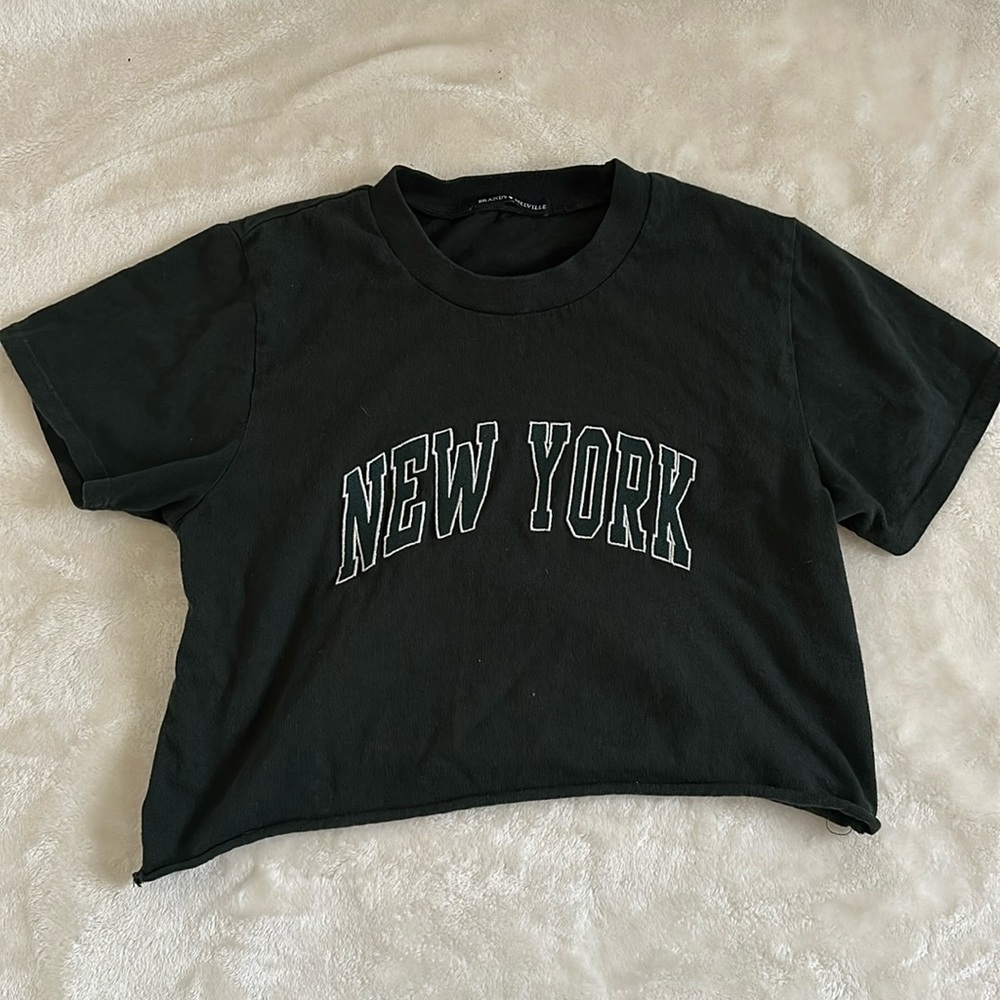 brandy melville forest green cropped tee
